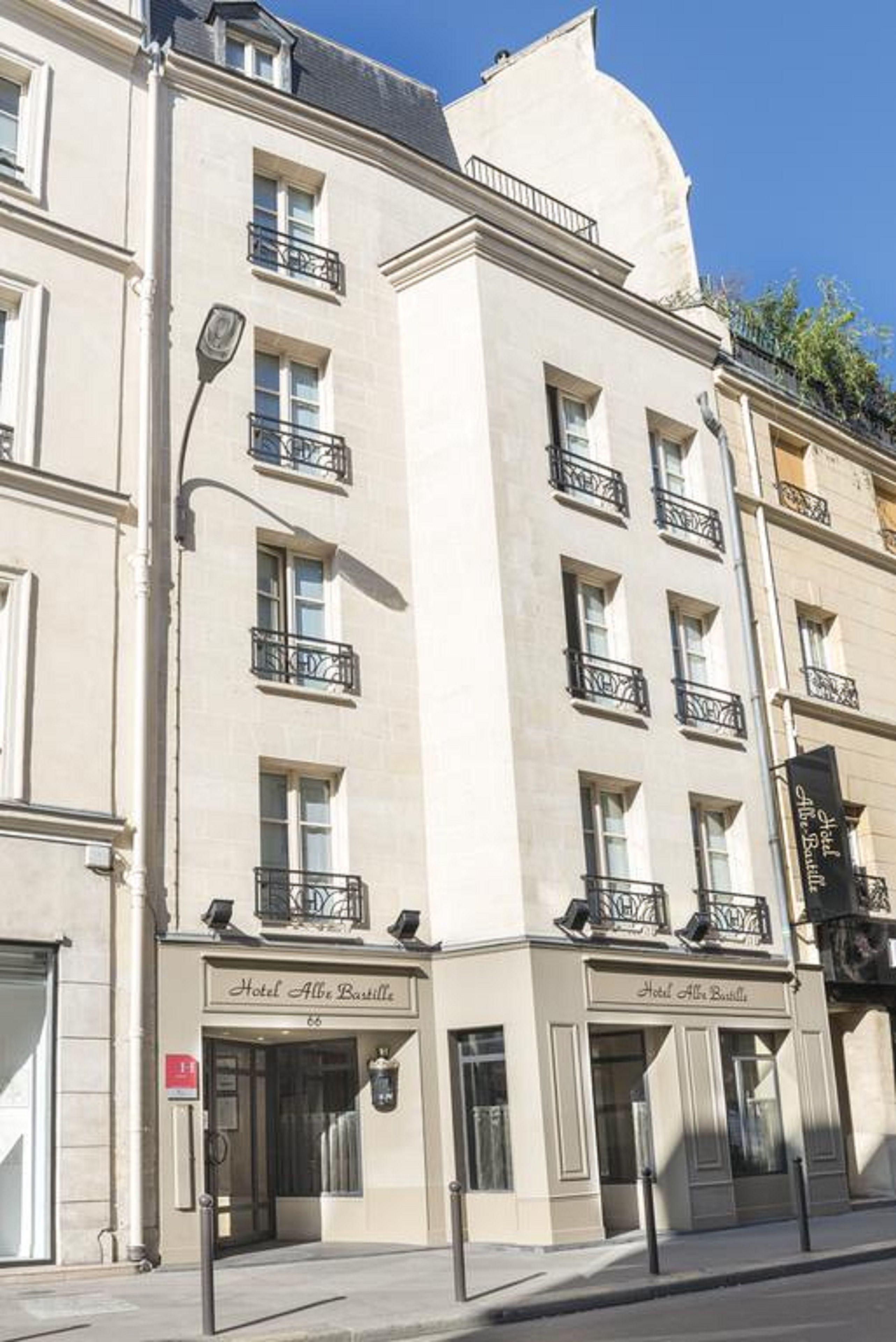 Albe Bastille 3*